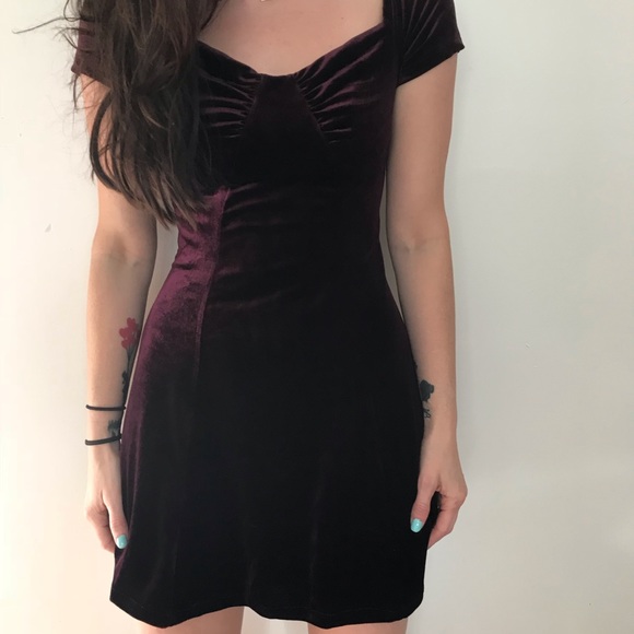 Purple Velvet Dress - Picture 3 of 4